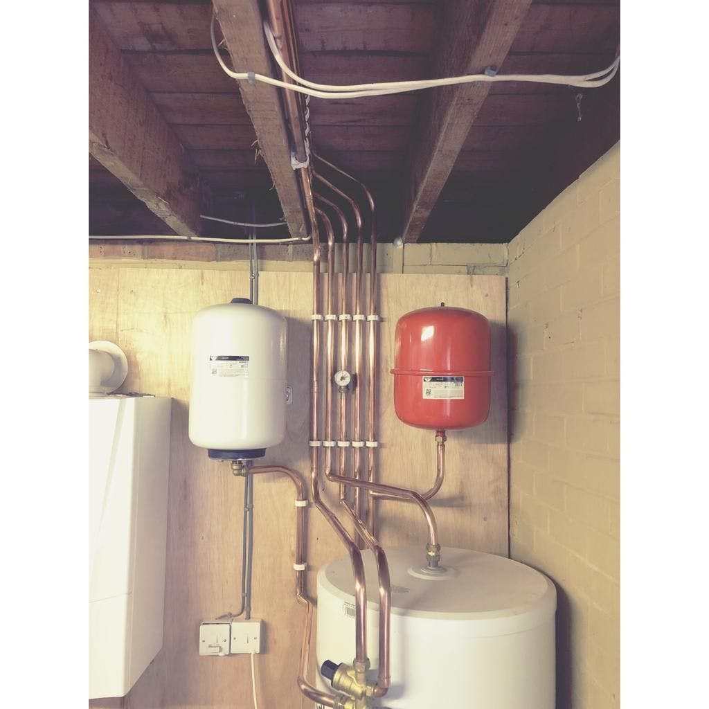 Unvented cylinder