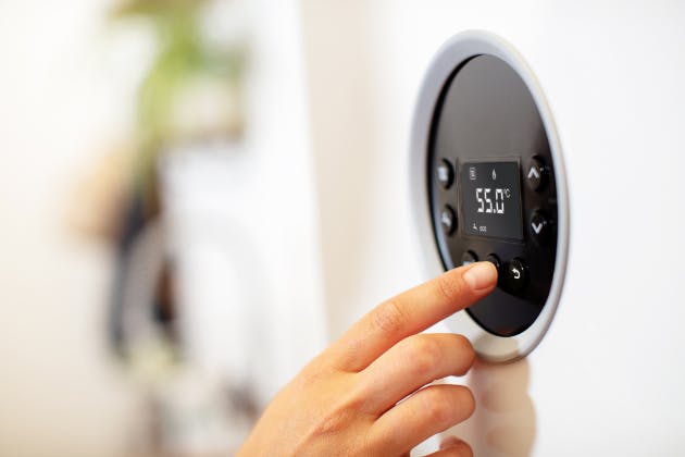 Boiler Keeps Switching Off? Causes, Resets & Next Steps